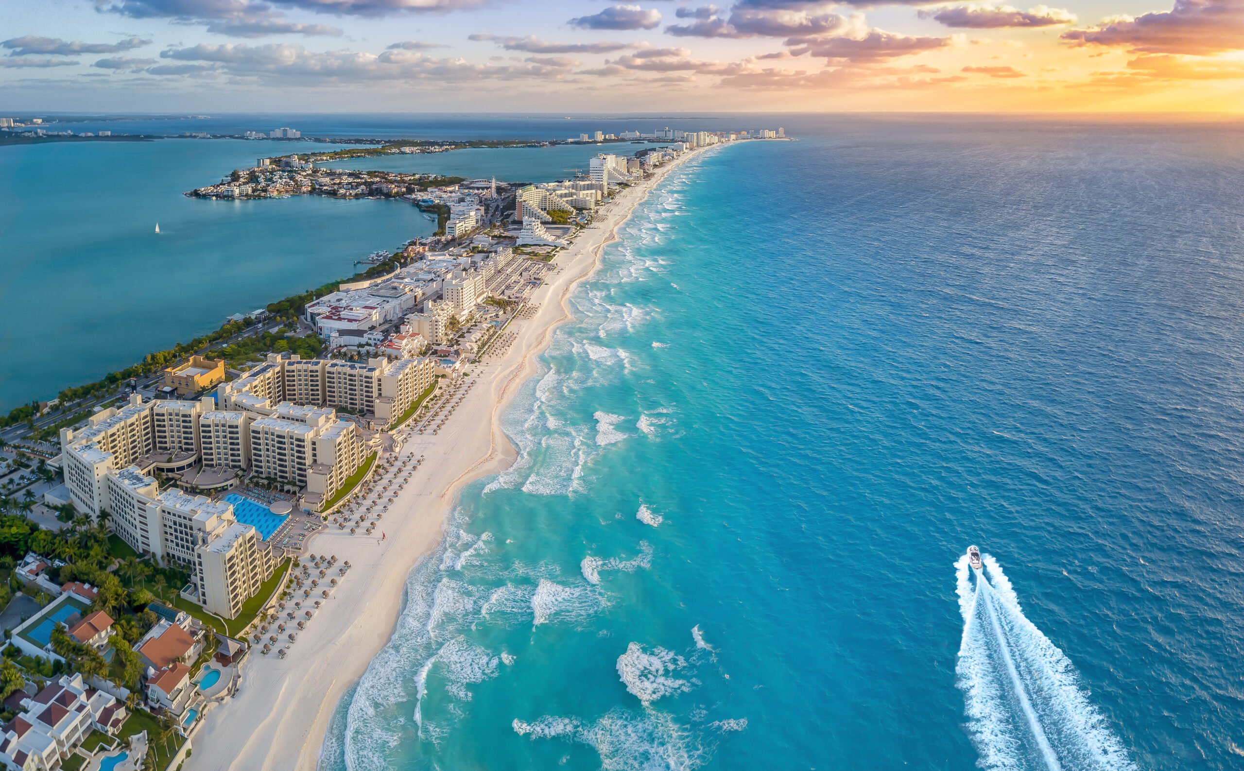 Cancun & Riviera Maya Beaches: The Honest Guide (2026)